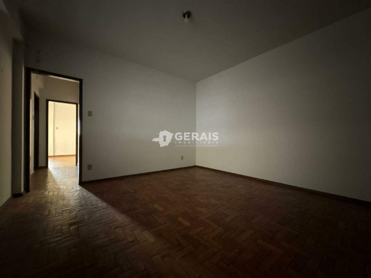 Apartamento para aluguel no VILA BELO HORIZONTE: 03- SALA