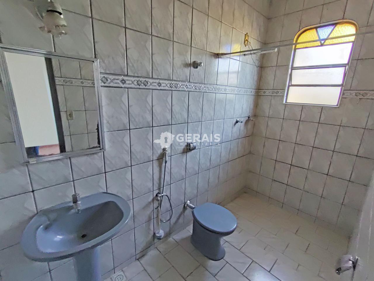 Casa para aluguel no SÃO JOSÉ: 08 - BANHO SUÍTE