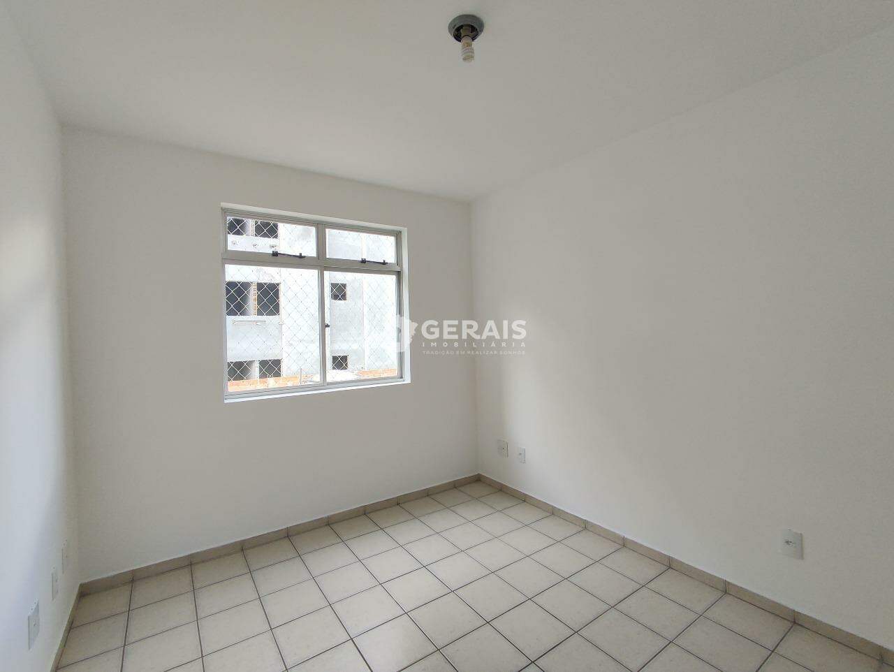 Apartamento para aluguel no IPIRANGA: 03 - SALA