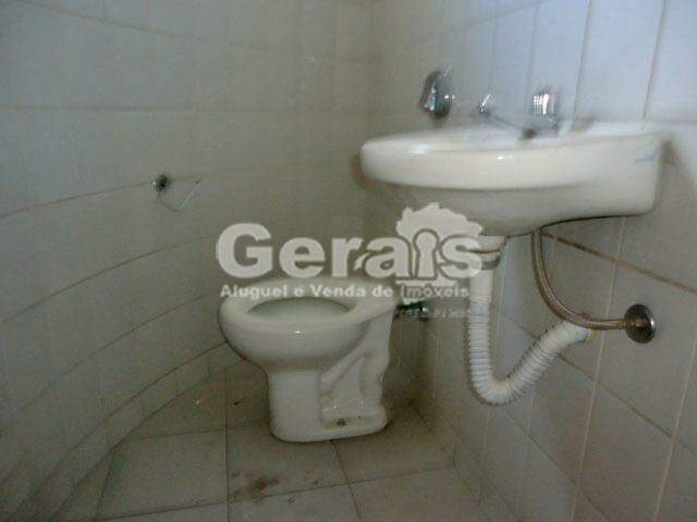 Sala para aluguel no CENTRO: 08 - BANHEIRO 