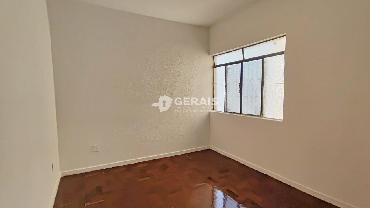 Apartamento para aluguel no CENTRO: 06 - QUARTO 01