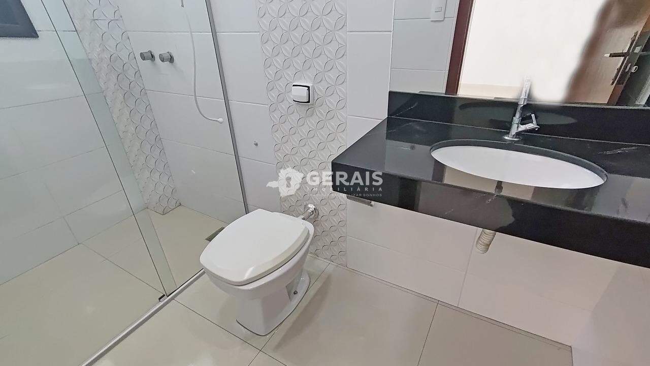 Apartamento para aluguel no BELA VISTA: 08- BANHO SUÍTE