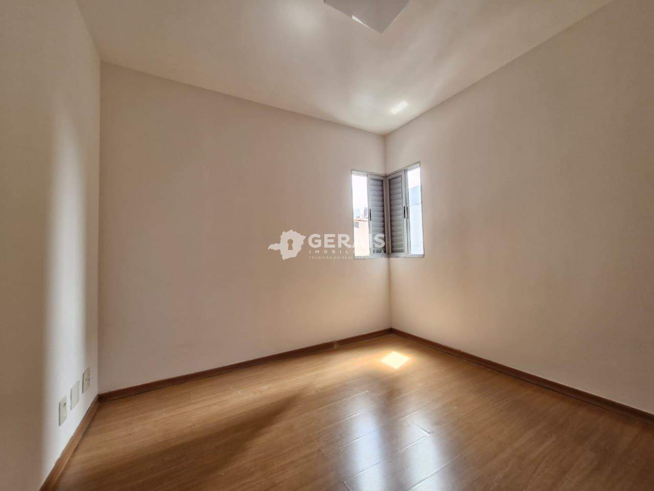 Apartamento para aluguel no CENTRO: 06- QUARTO 02