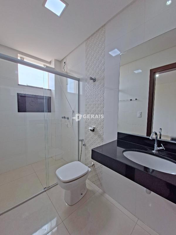Apartamento para aluguel no SÃO JOSÉ: 08- BANHO SUÍTE 