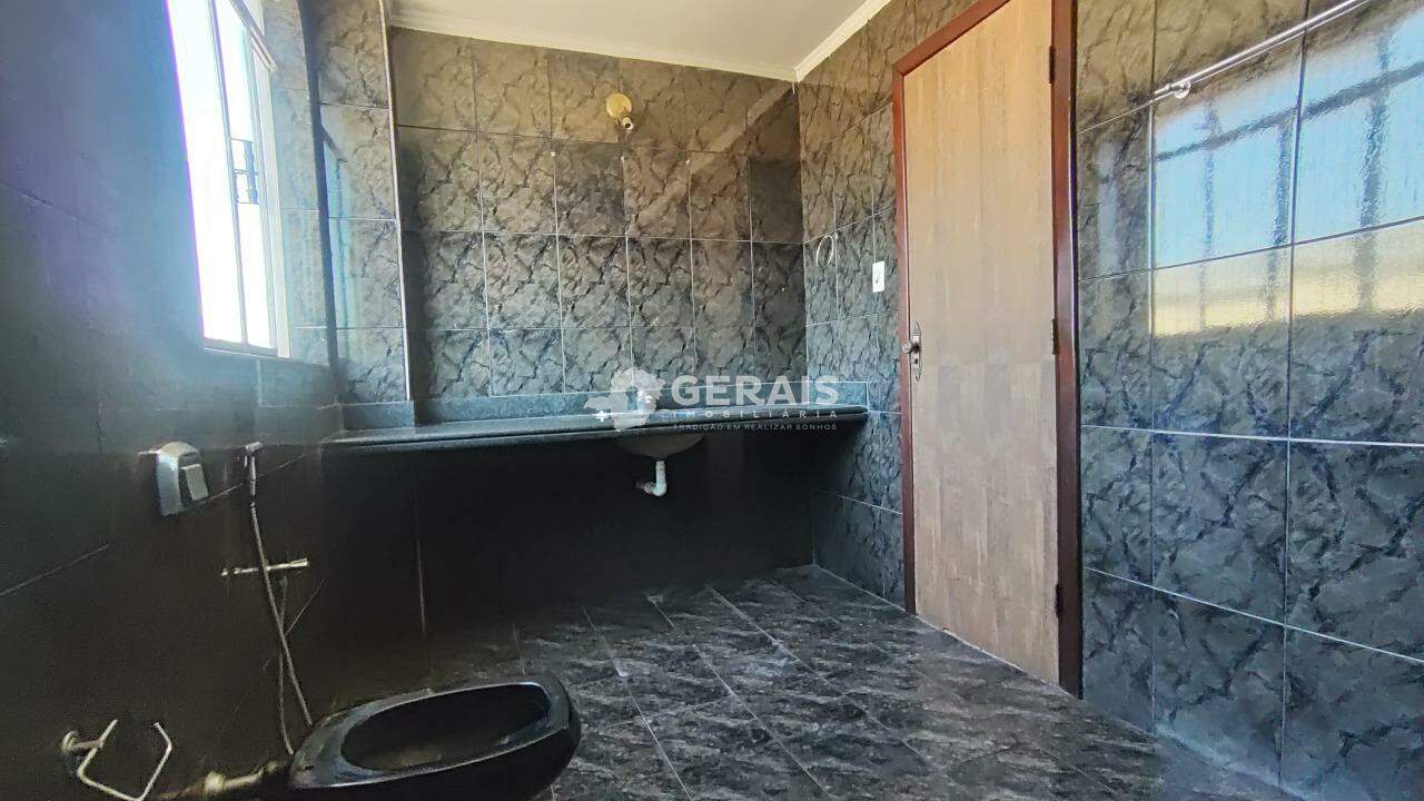 Apartamento para aluguel no NITERÓI: 09- BANHO SUÍTE
