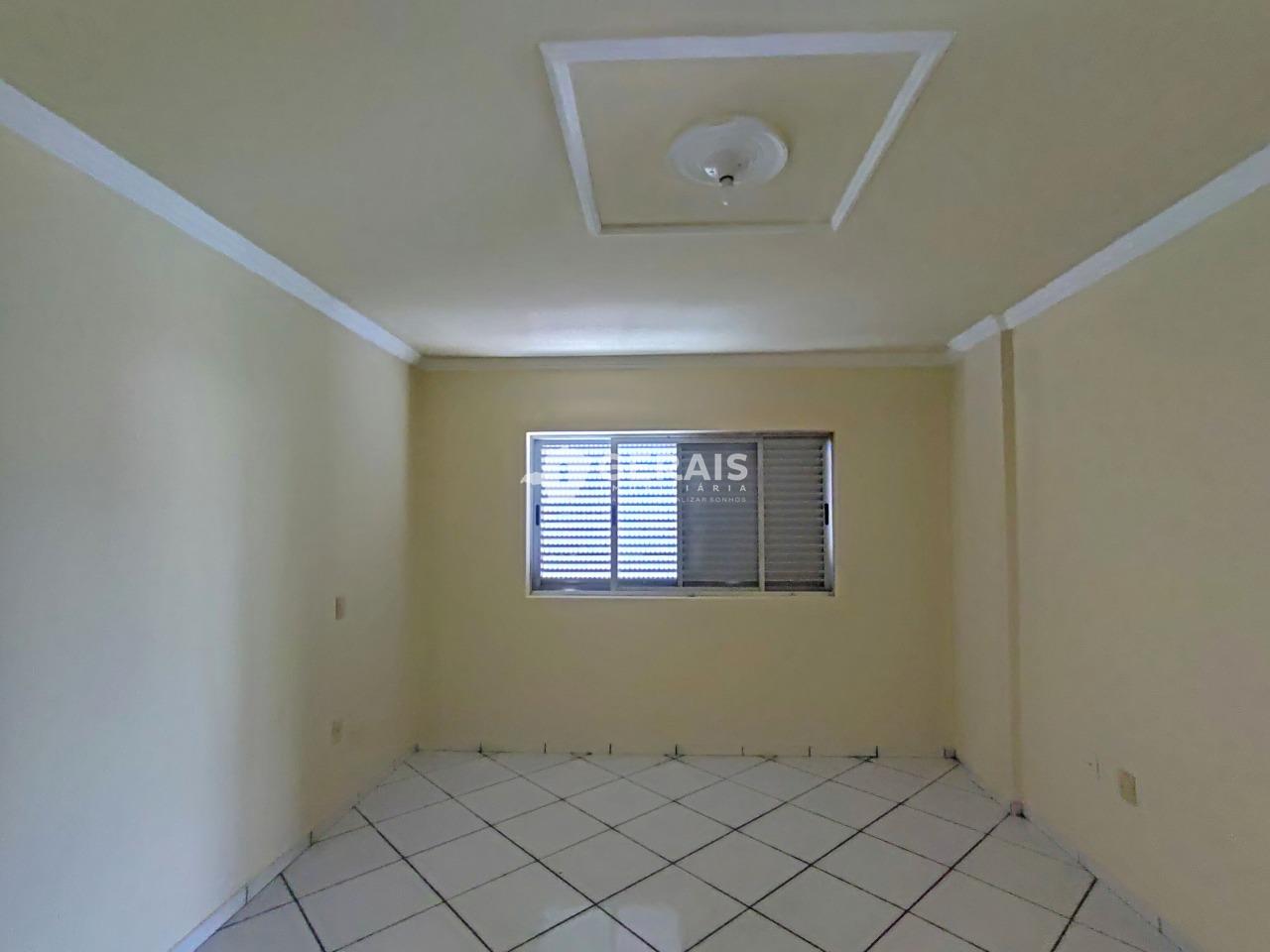 Apartamento para aluguel no BOM PASTOR: 06- QUARTO SUÍTE