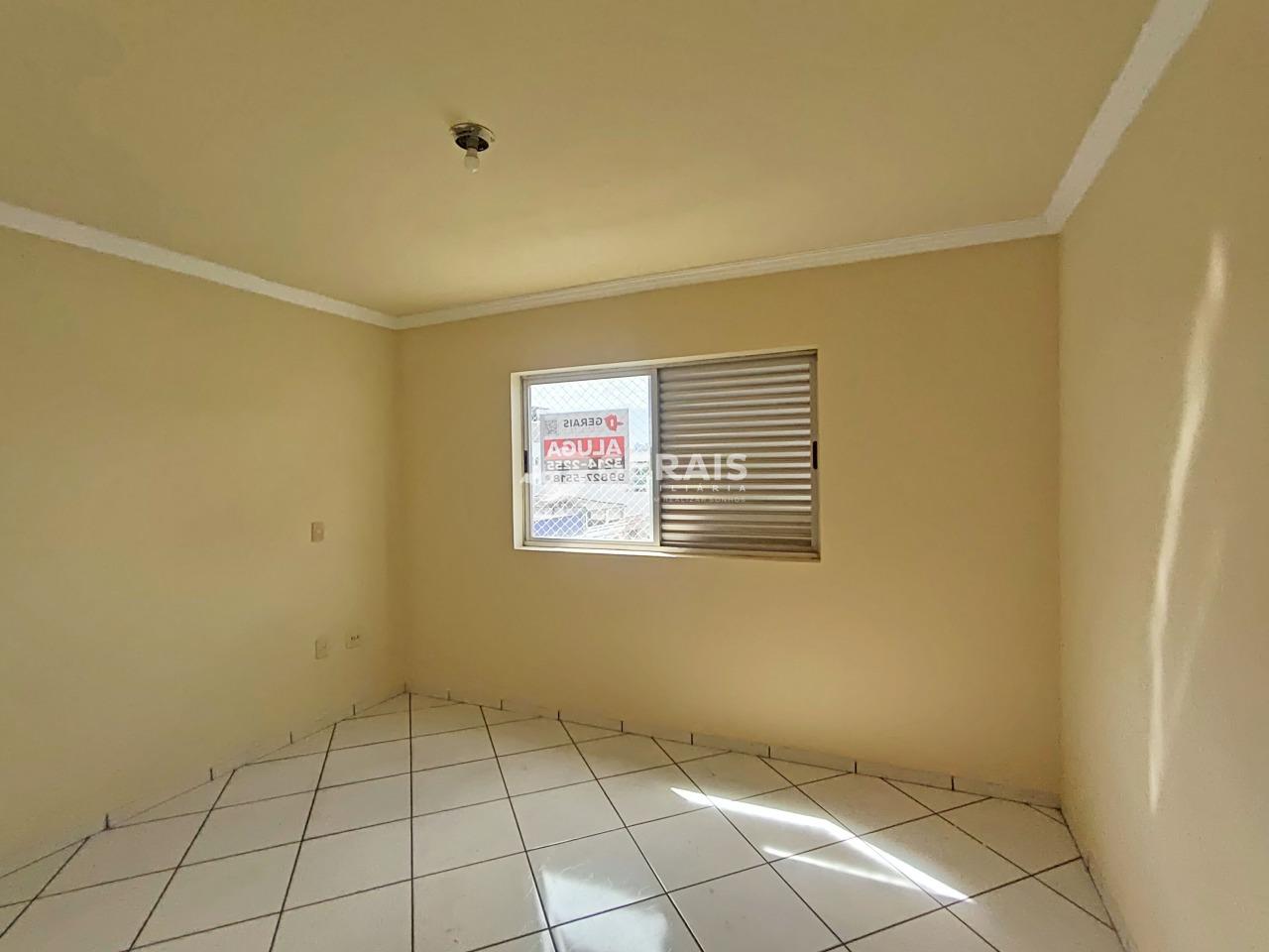 Apartamento para aluguel no BOM PASTOR: 04- QUARTO 01