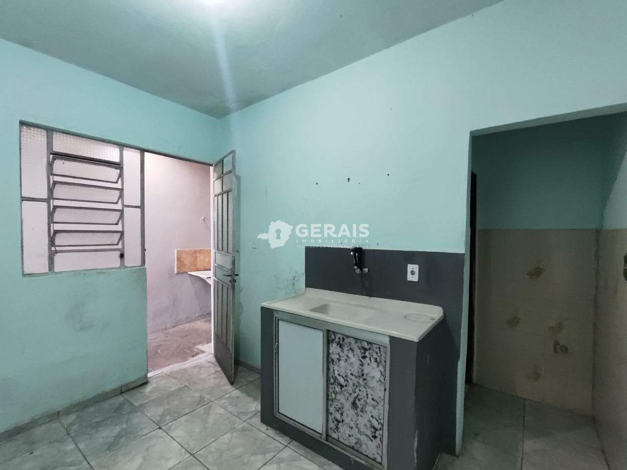 Casa para aluguel no PORTO VELHO: 07- COZINHA