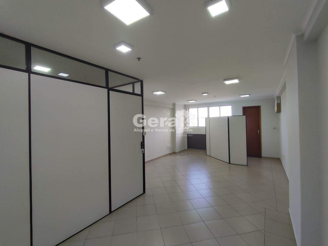 Sala para aluguel no CENTRO: 06 - SALA