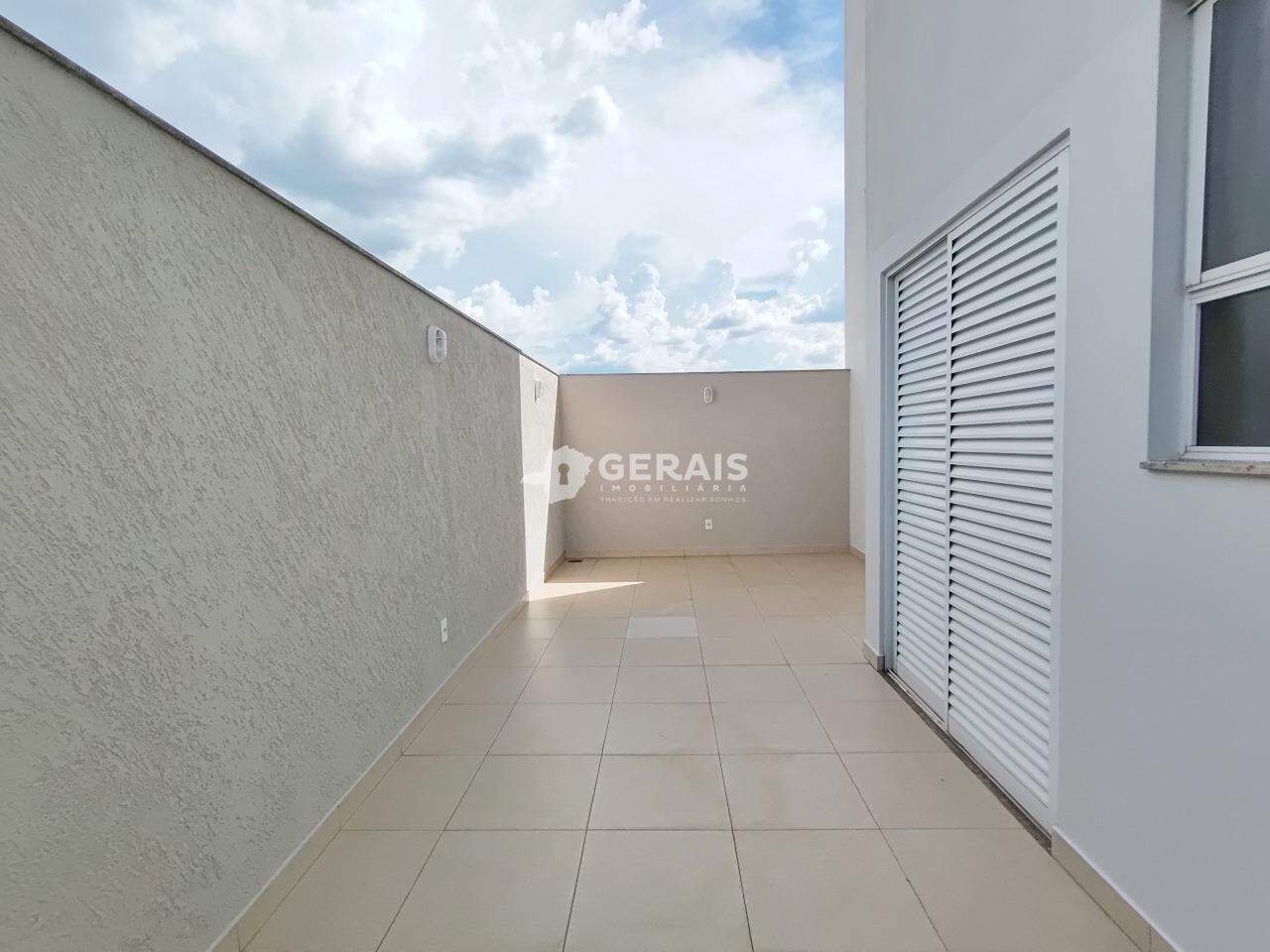 Apartamento para aluguel no CENTRO: 09- ÁREA EXTERNA