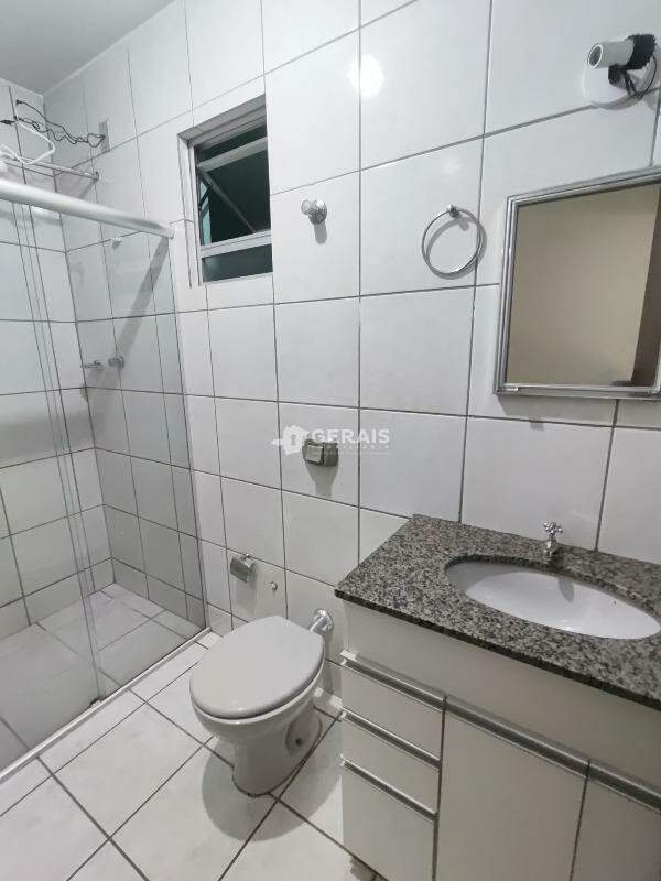 Apartamento para aluguel no CENTRO: 07- BANHO SOCIAL 