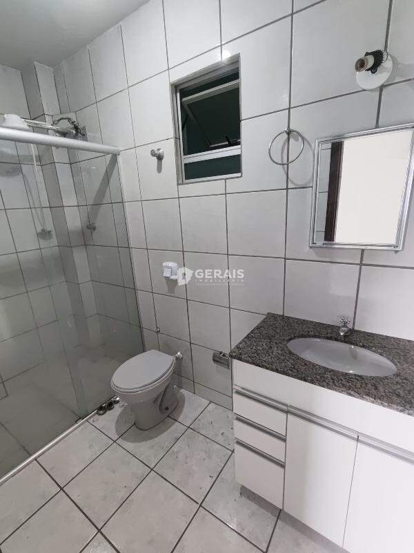 Apartamento para aluguel no CENTRO: 06- BANHO SUÍTE 