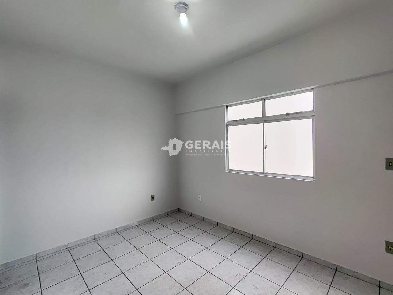 Apartamento para aluguel no CENTRO: 05- QUARTO SUÍTE 