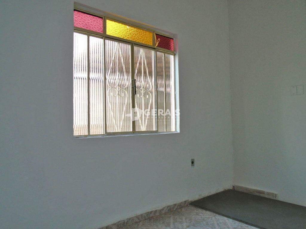 Casa para aluguel no Nossa Senhora das Graças: 06 - QUARTO 02