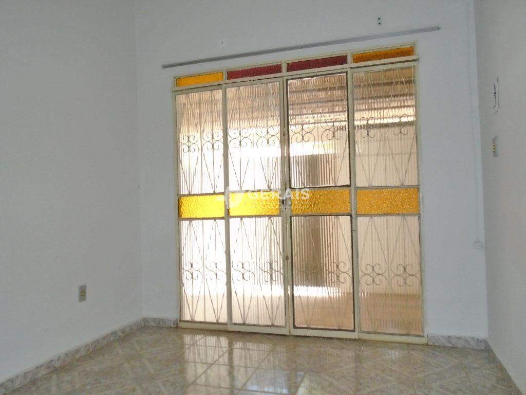 Casa para aluguel no Nossa Senhora das Graças: 03 - SALA