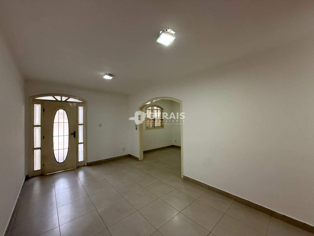 Casa para aluguel no IPIRANGA: 05 - SALA PARA 02 AMBIENTES