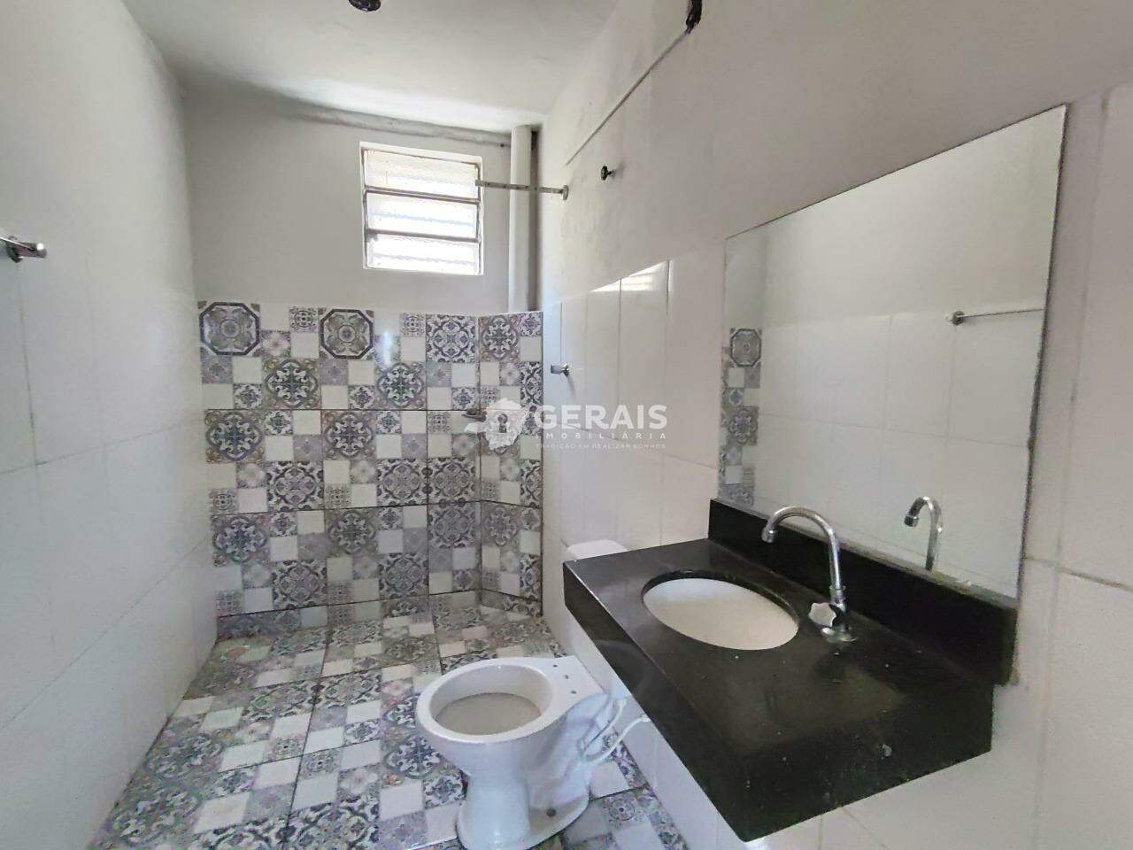 Casa para aluguel no AFONSO PENA: 07 - BANHO SOCIAL