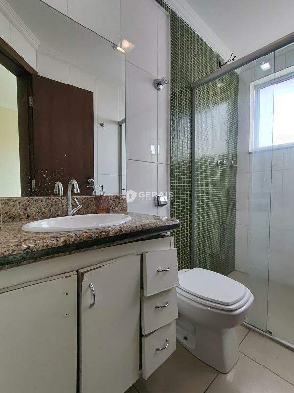 Apartamento para aluguel no CENTRO: 08- BANHO SUÍTE