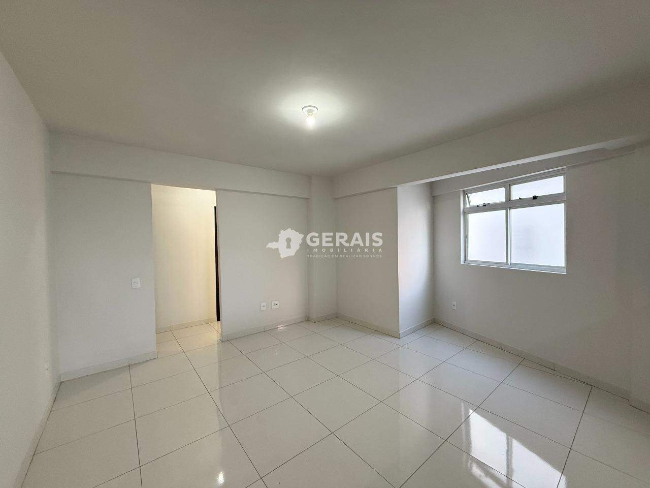 Apartamento para aluguel no CENTRO: 03- SALA