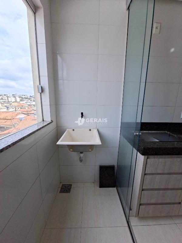 Kitnet para aluguel no JARDIM BELVEDERE II: 09- ÁREA DE SERVIÇO