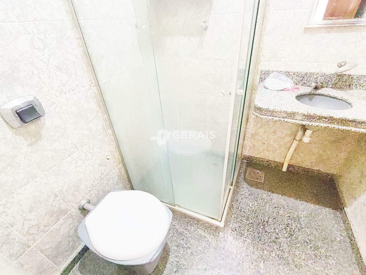 Casa para aluguel no NOSSAS SENHORA DAS GRAÇAS: 09- BANHO SOCIAL