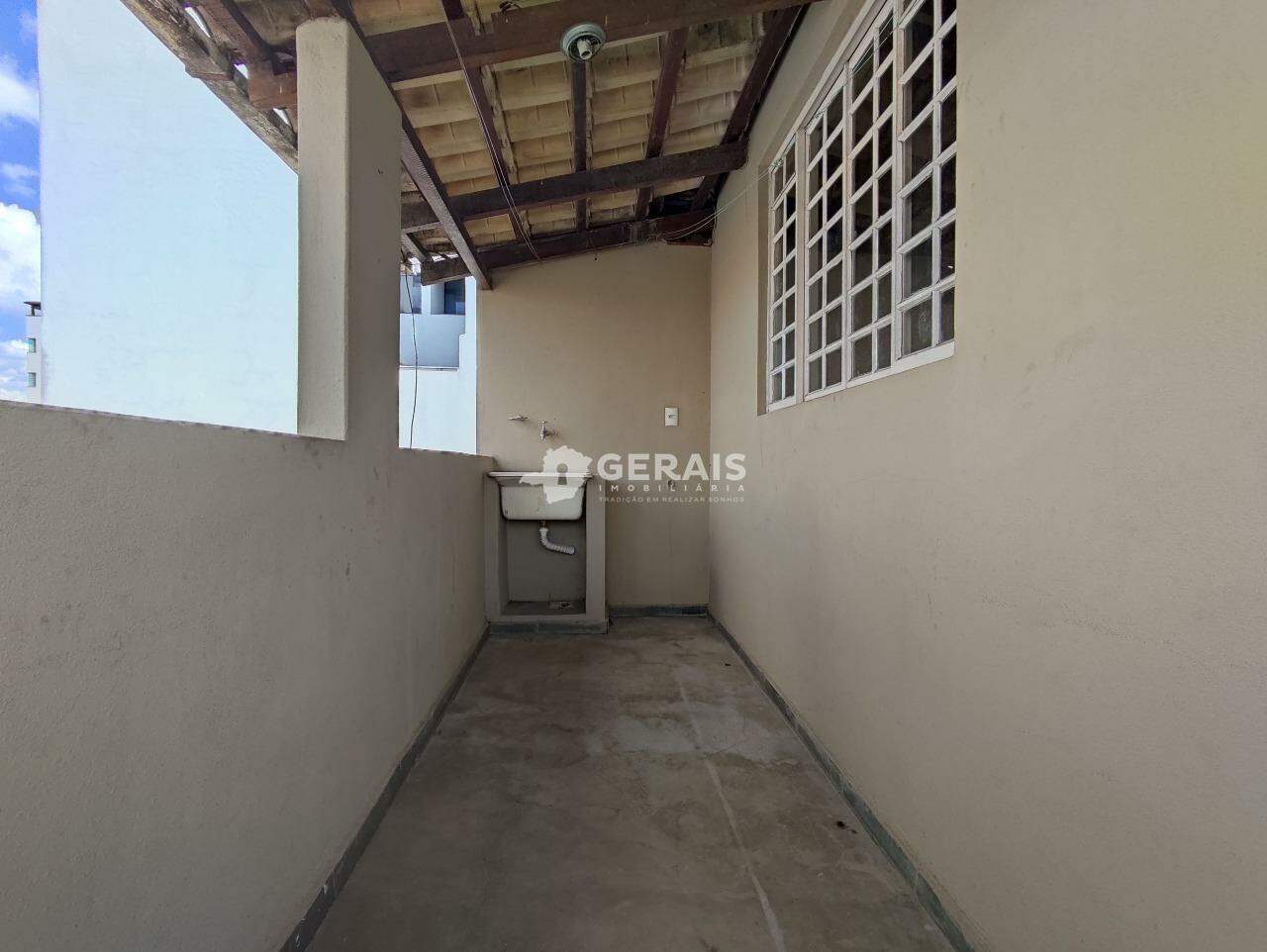 Casa para aluguel no IPIRANGA: 