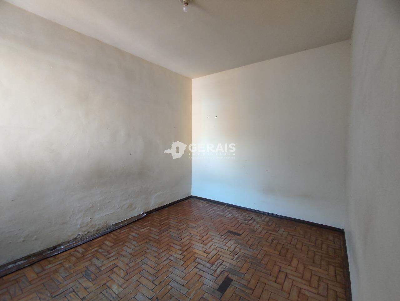 Casa para aluguel no BOM PASTOR: 06- QUARTO 02