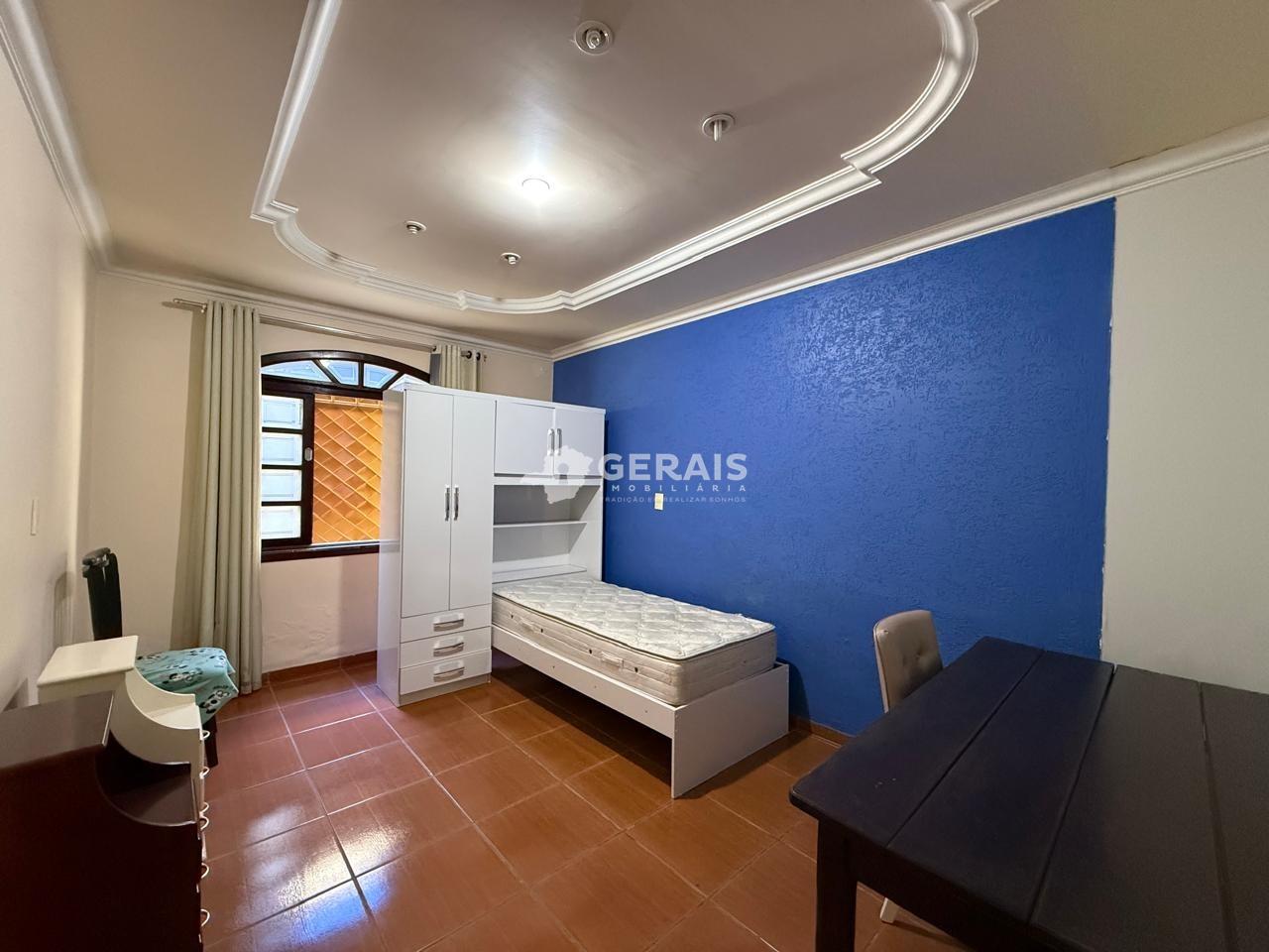 Casa à venda no ICARAI: 08- QUARTO 01 