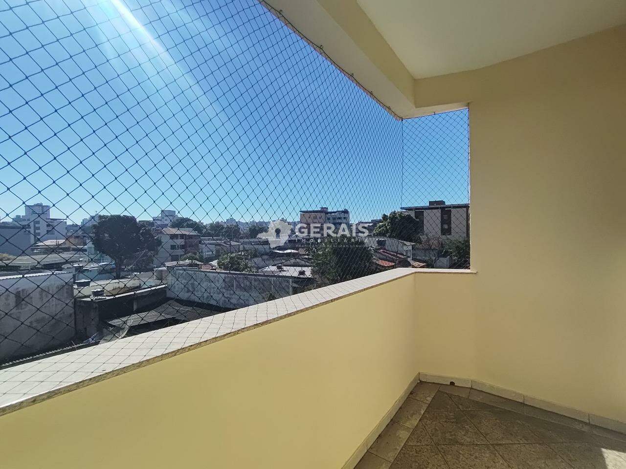 Apartamento para aluguel no PLANALTO: 04- SACADA SALA