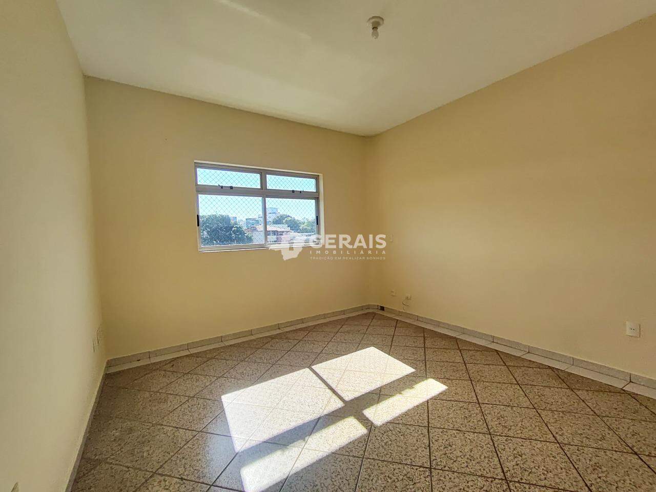 Apartamento para aluguel no PLANALTO: 05- QUARTO SUÍTE
