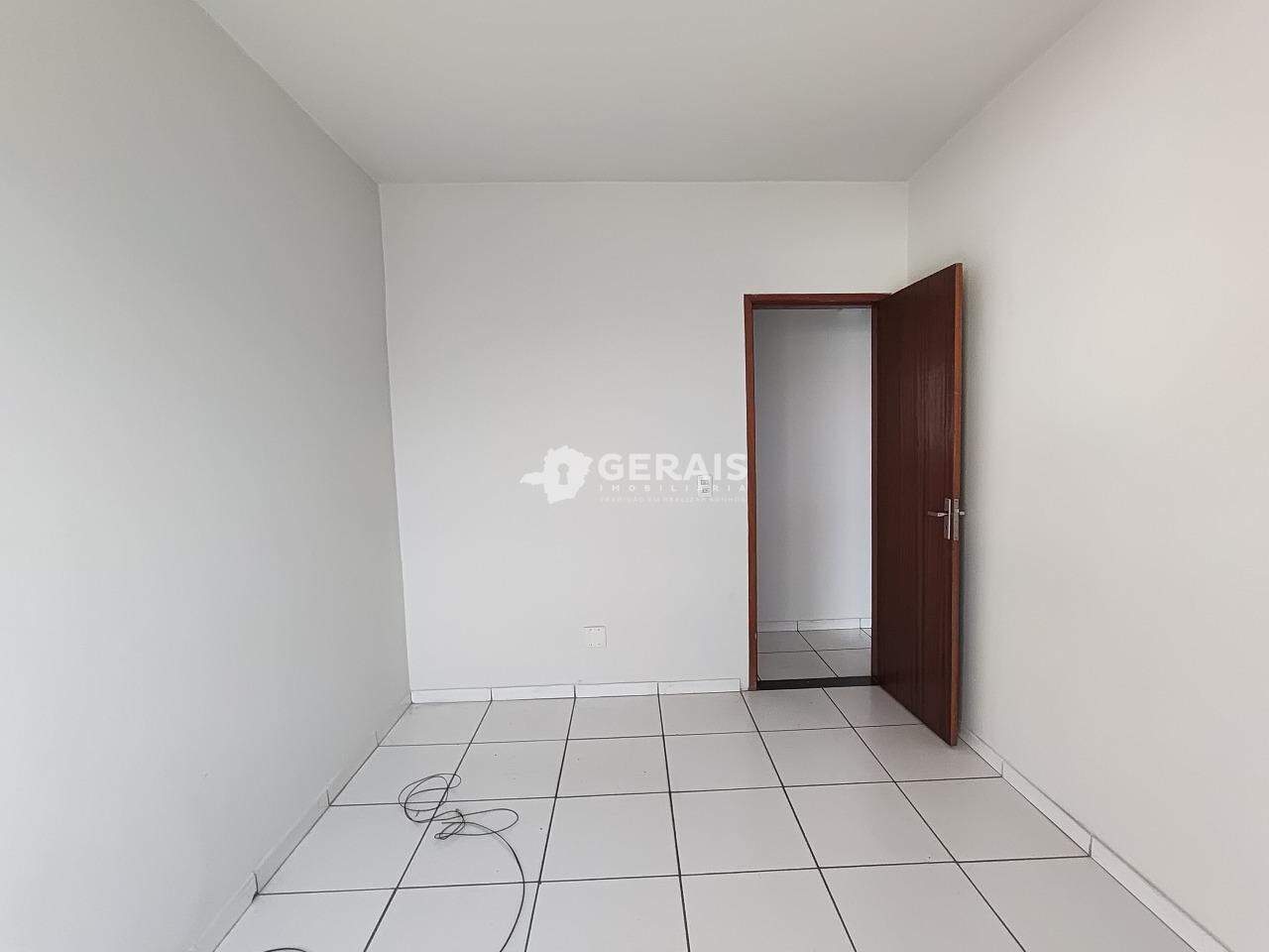 Apartamento para aluguel no MANOEL VALINHAS: 08 - QUARTO 03