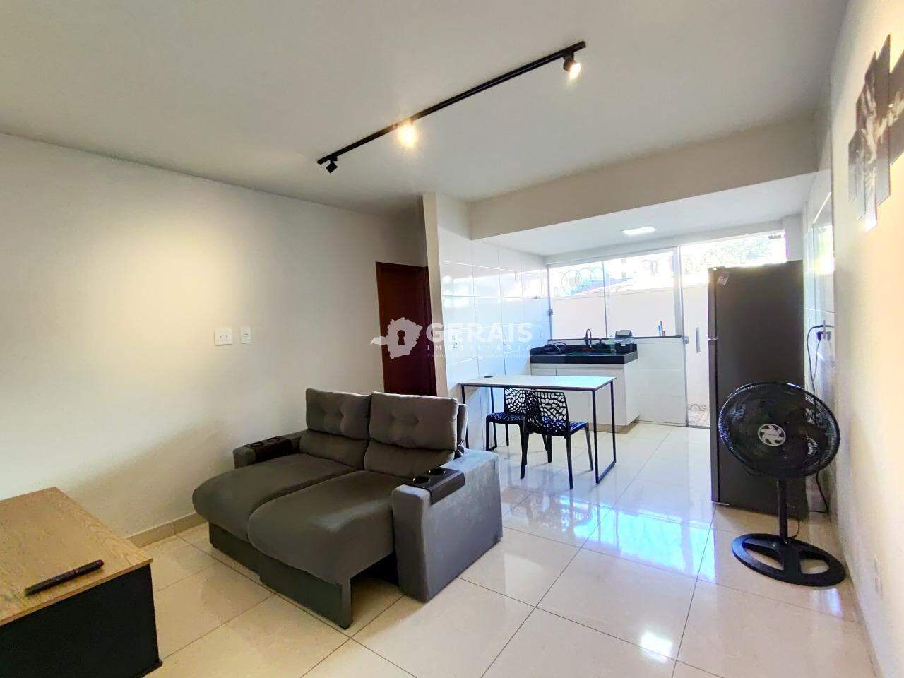 Kitnet para aluguel no VILA CRUZEIRO: 03 - SALA