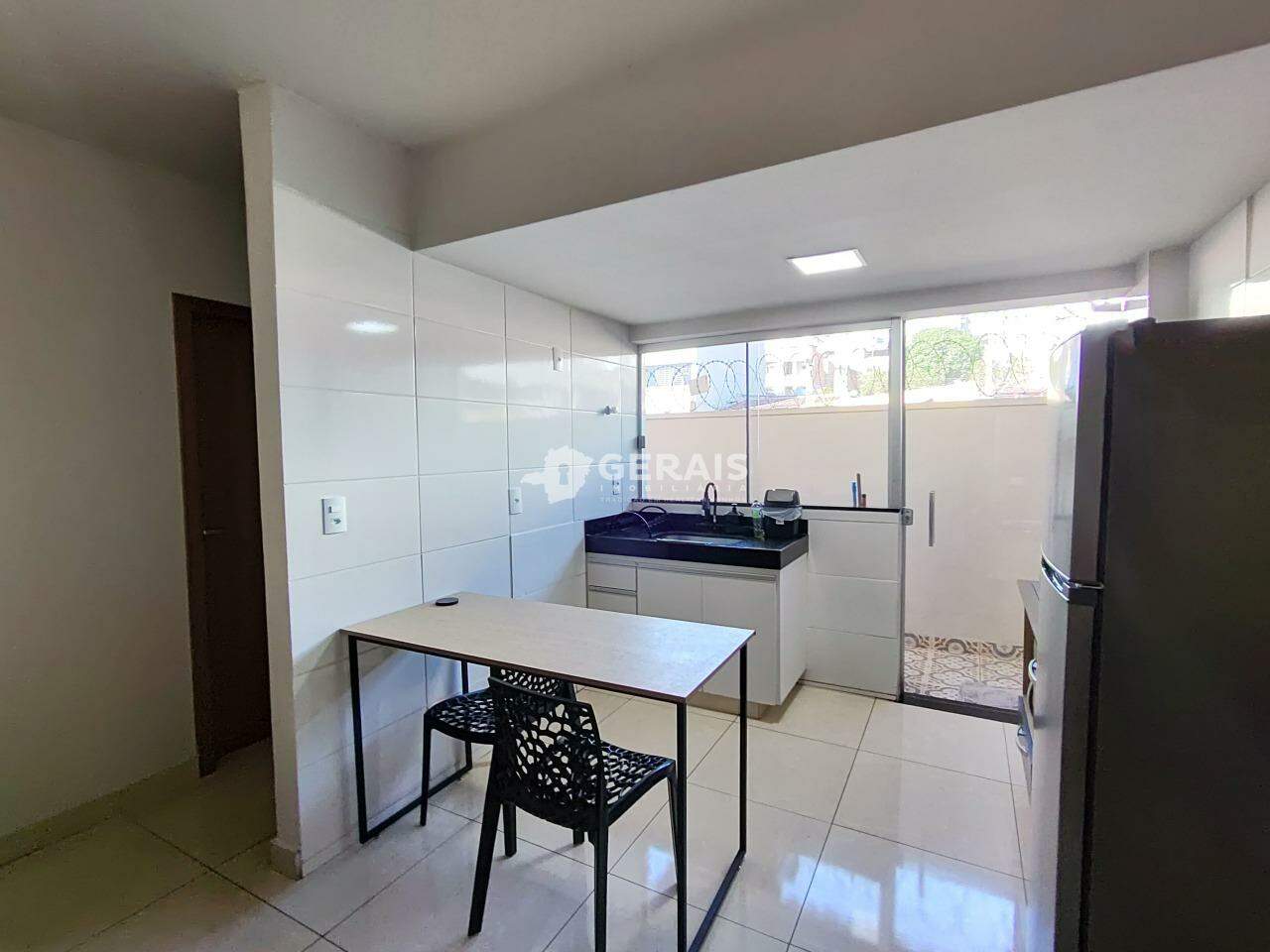 Kitnet para aluguel no VILA CRUZEIRO: 05 - COZINHA