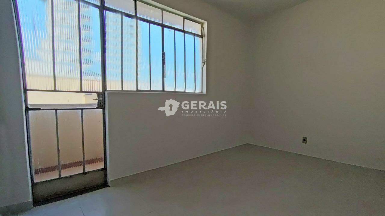 Apartamento para aluguel no CENTRO: 07 - QUARTO 02