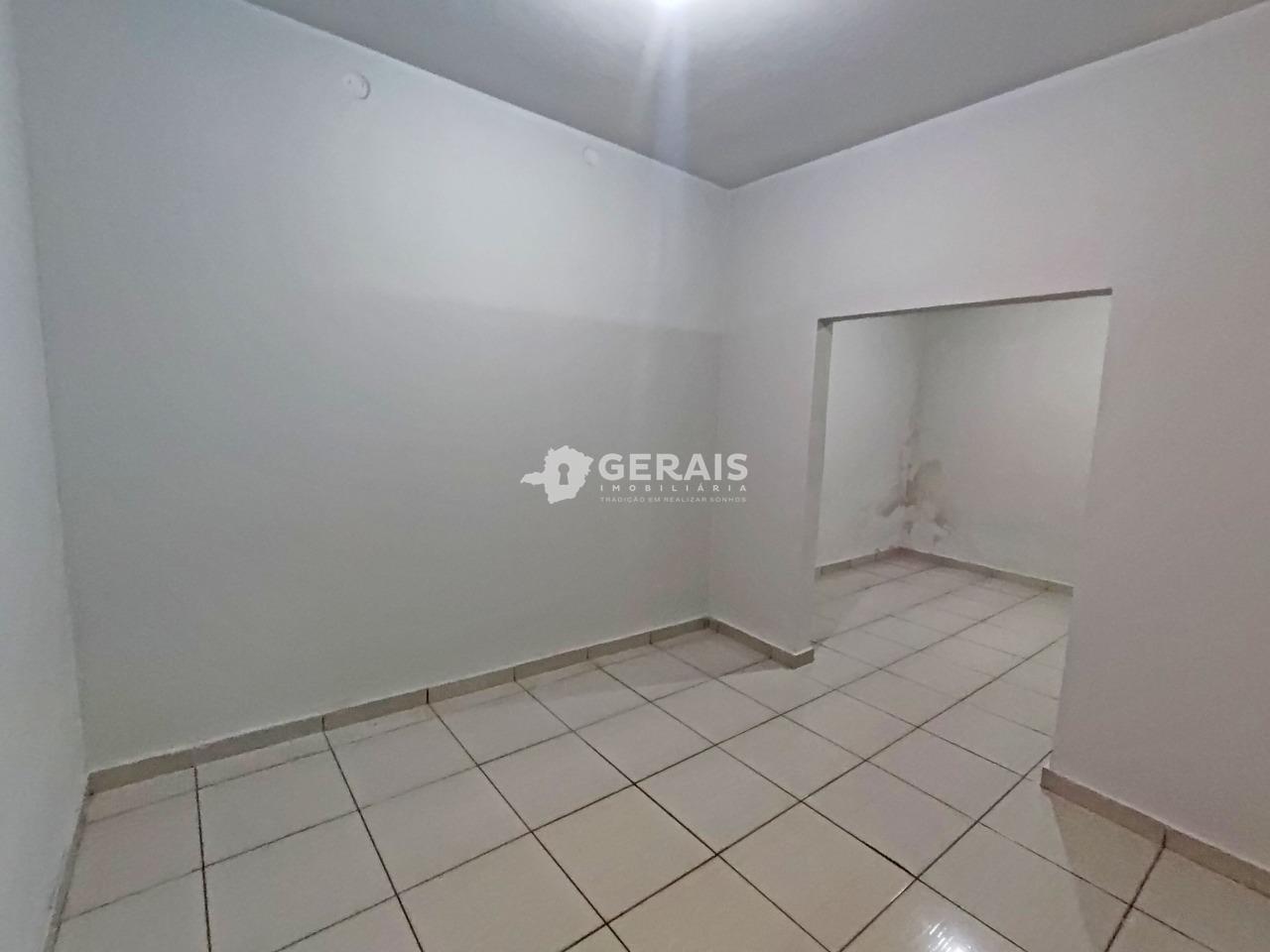 Barracão para aluguel no PORTO VELHO: 04- QUARTO 01