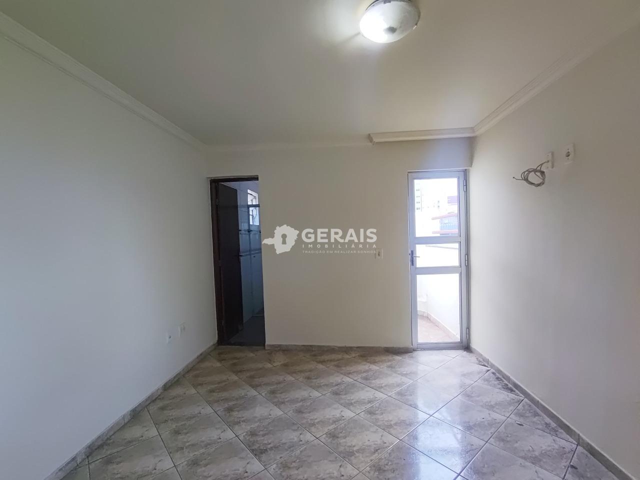 Apto Cobertura para aluguel no CENTRO: 09- QUARTO SUIÍTE 02