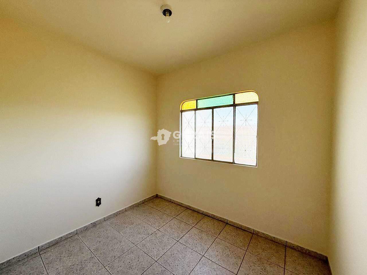 Casa à venda no DONA ROSA: 07 - QUARTO 03