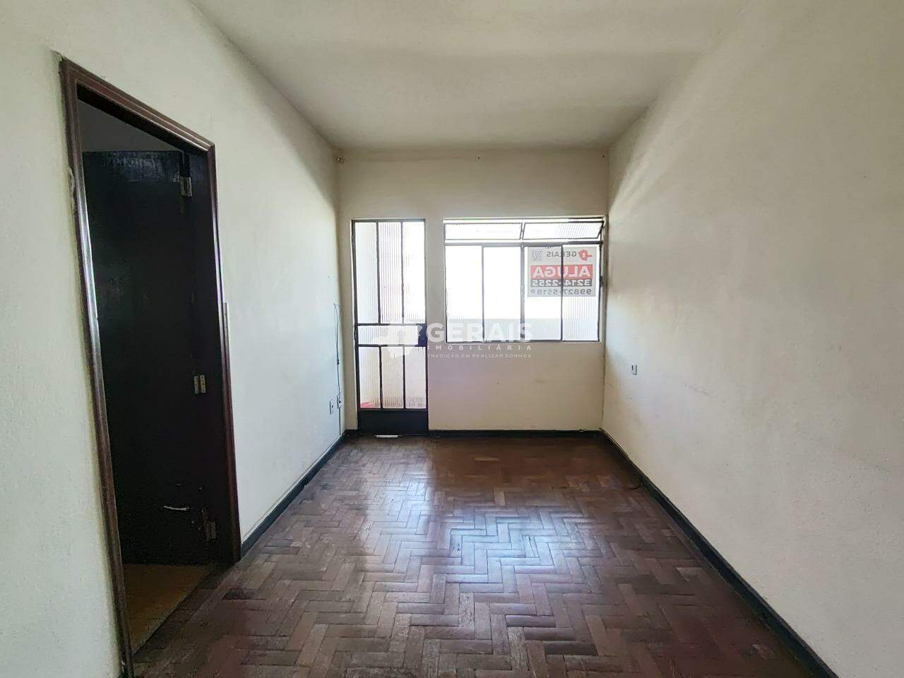 Apartamento para aluguel no CENTRO: 03- SALA