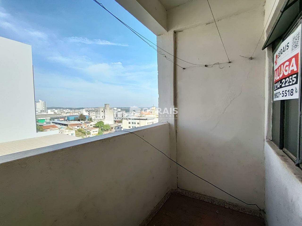 Apartamento para aluguel no CENTRO: 04- SACA