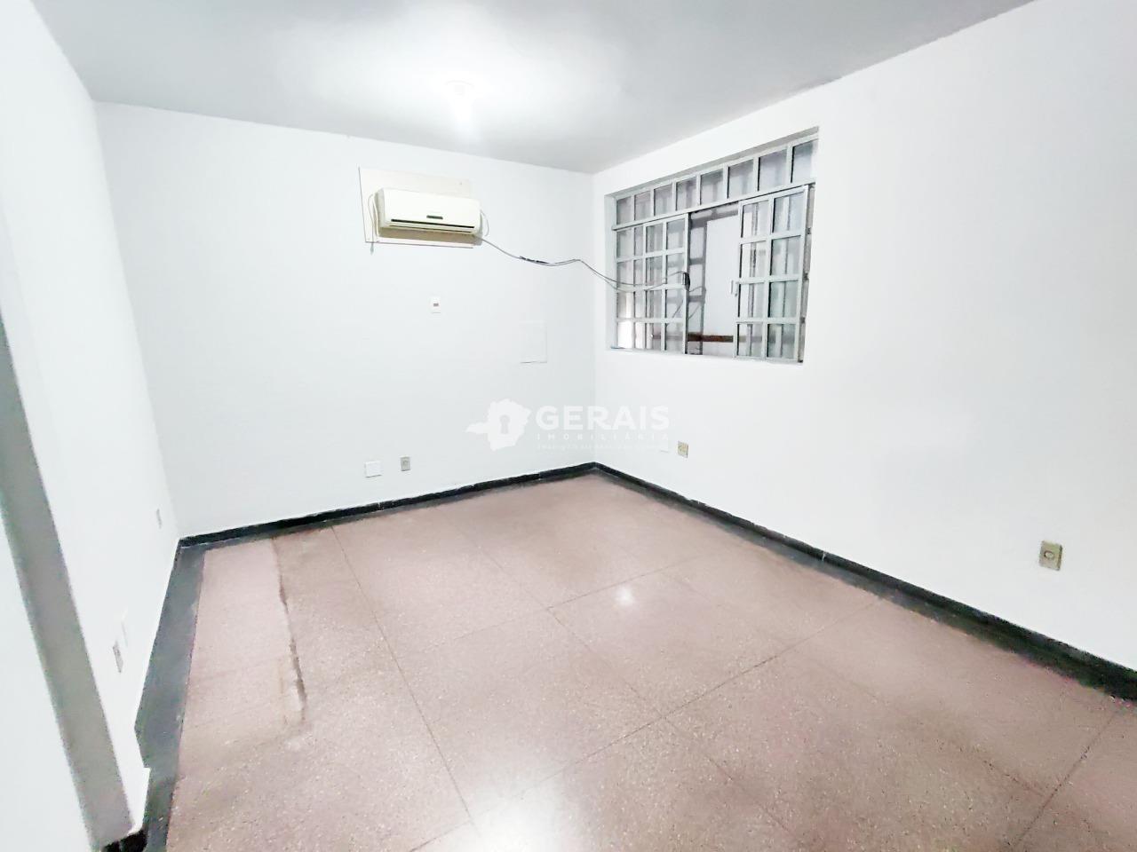 Loja para aluguel no CENTRO: 09 - ESCRITÓRIO 03