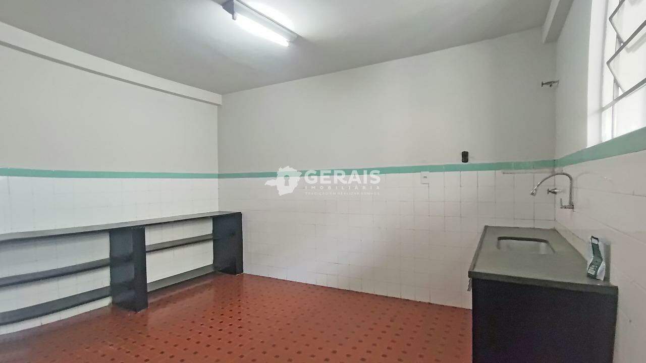 Apartamento para aluguel no CENTRO: 10 - COZINHA