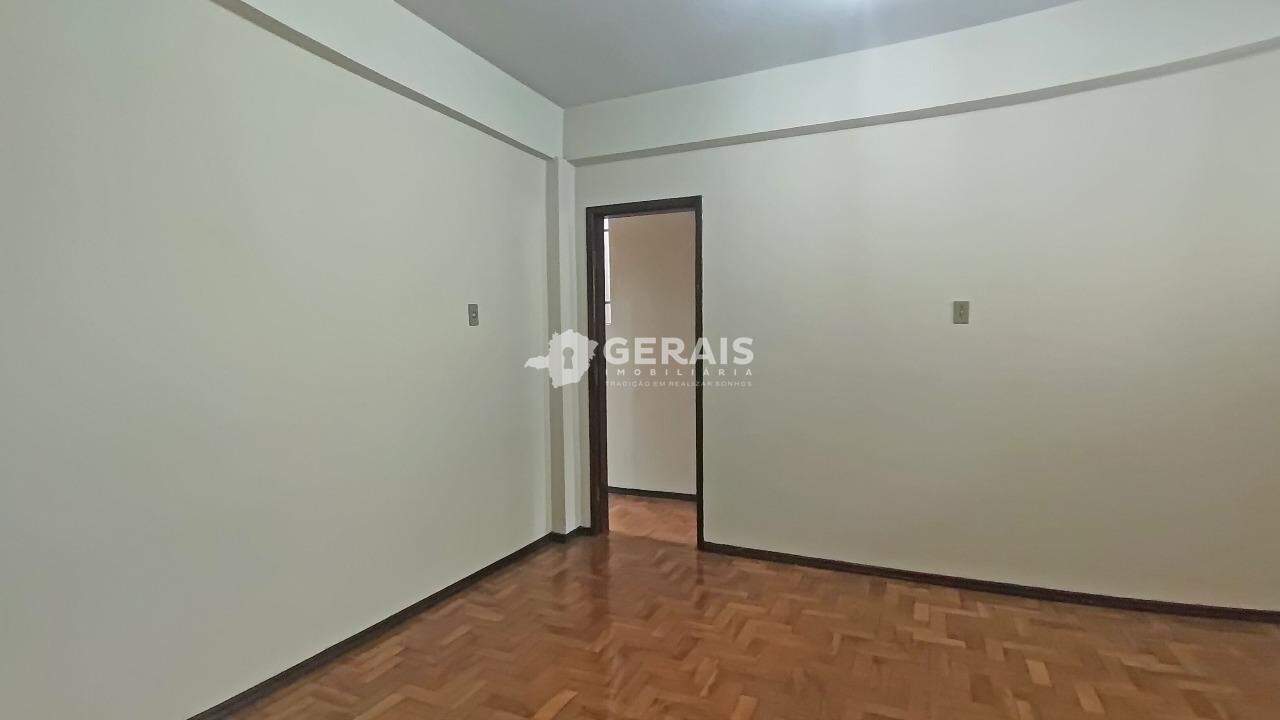 Apartamento para aluguel no CENTRO: 04 - SALA