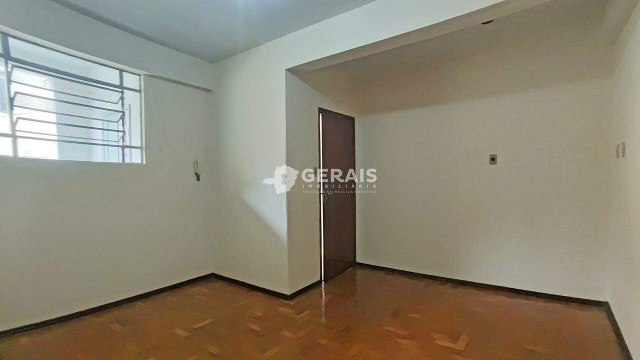 Apartamento para aluguel no CENTRO: 05 - SALA