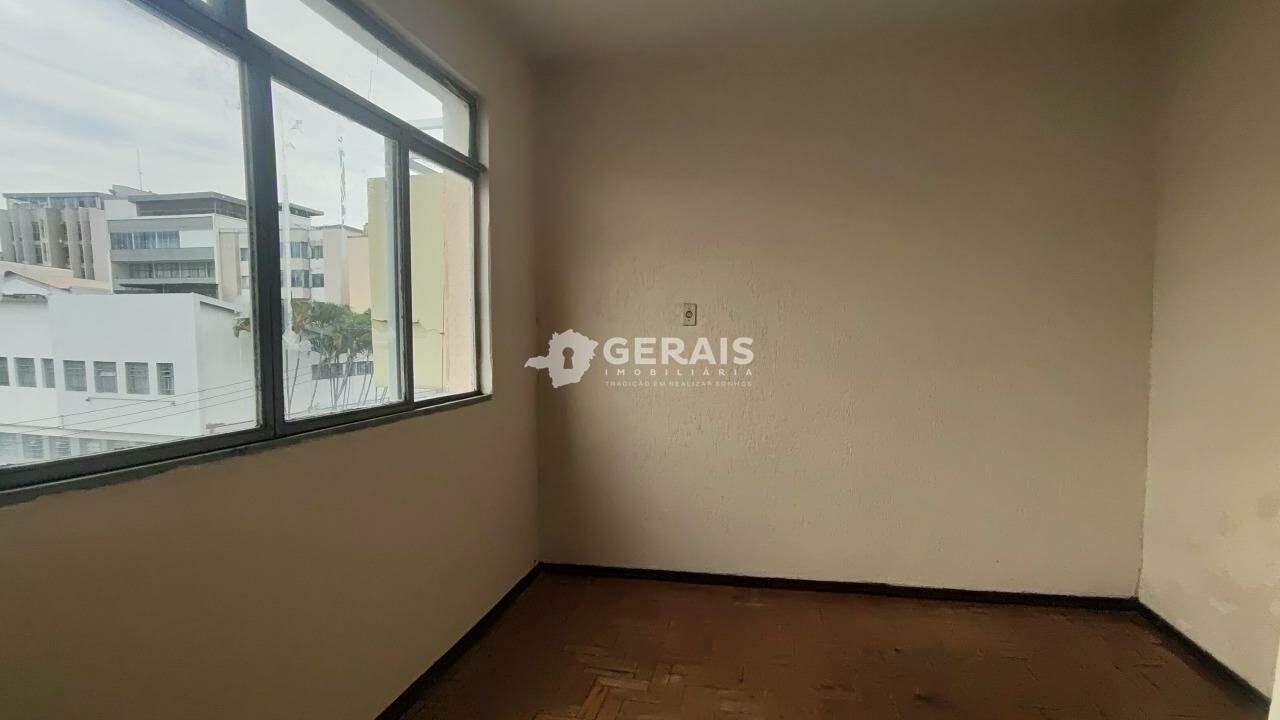Apartamento para aluguel no CENTRO: 08 - QUARTO 03