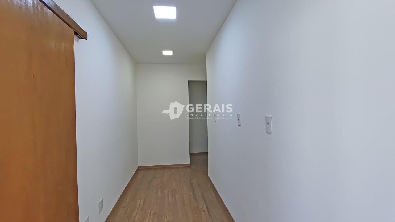 Sala para aluguel no CENTRO: 08 - CORREDOR LATERAL