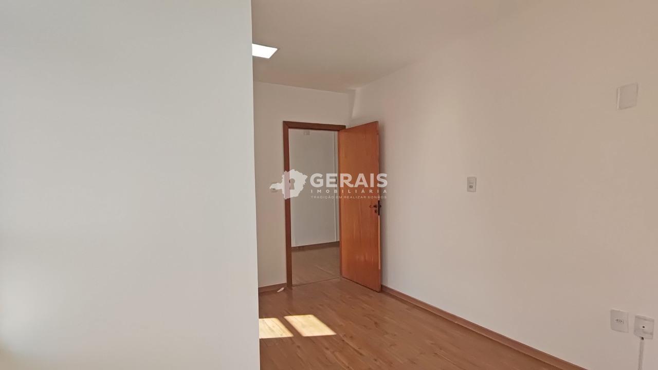 Sala para aluguel no CENTRO: 06 - SALA