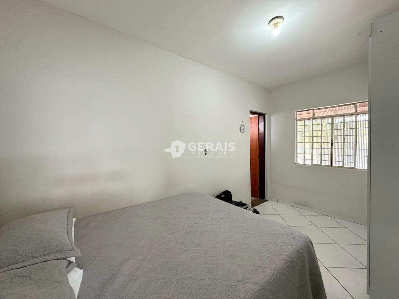 Casa à venda no HALIN SOUKI: 09- QUARTO SUÍTE