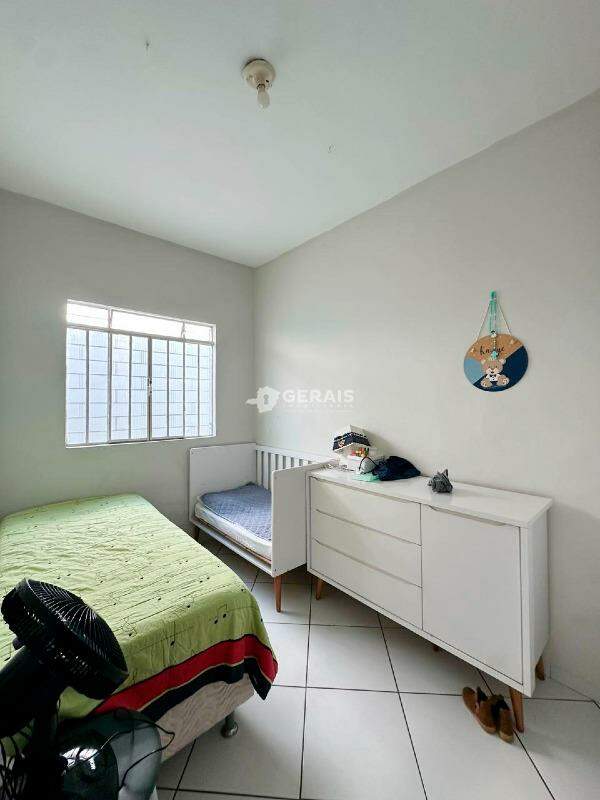 Casa à venda no HALIN SOUKI: 07- QUARTO 01