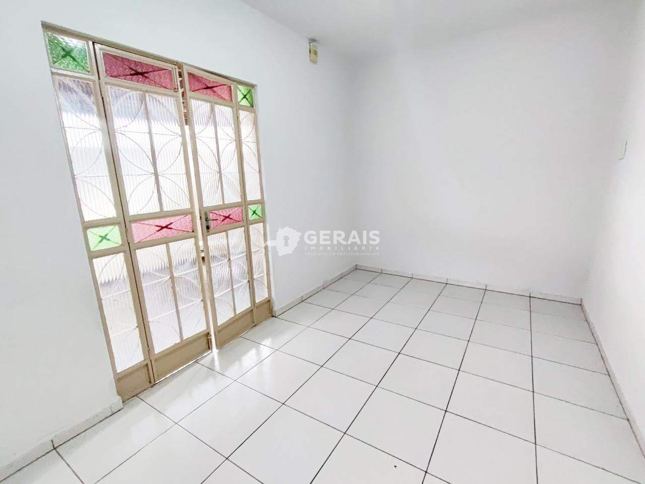 Casa para aluguel no SAO JUDAS TADEU: 03- SALA