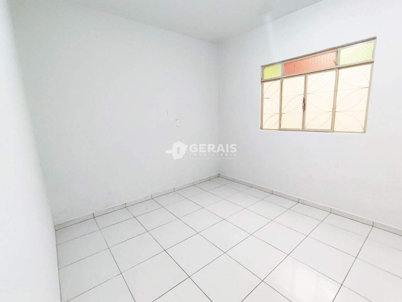 Casa para aluguel no SAO JUDAS TADEU: 06- QUARTO 02